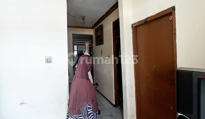 in a residential house plus boarding. Transportation complex, Rawamangun, Rawamangun 2