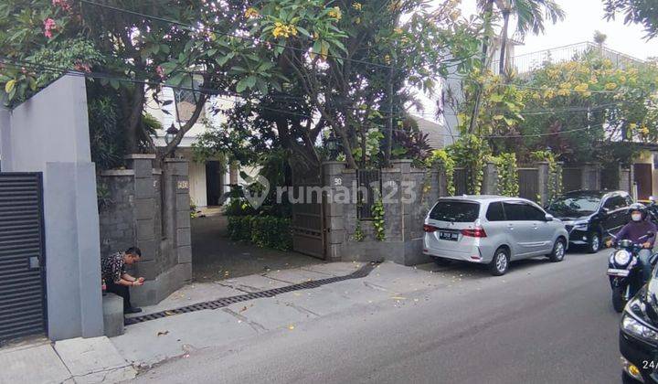  di Rumah luas asri. Jalan Jeruk Purut Dalam No.90 RT. 006 RW 003, Kelurahan Cilandak Timur, Kecamatan Pasar Minggu, Jakarta Selatan, Ampera 2