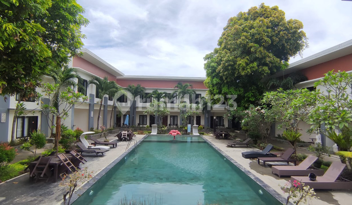 Di Hotel Bintang 3 Bagus Dekat Pantai Kuta. Jl. Kubu Anyar Gg. Biduri, Desa/Kel. Kuta, Kec. Kuta, Kab. Badung, Kuta Di Hotel Bintang 3 Bagus Dekat Pantai Kuta. Jl. Kubu Anyar Gg. Biduri, Desa/Kel. Kuta, Kec. Kuta, Kab. Badung, Kuta