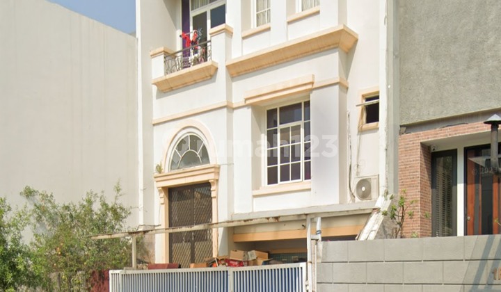  di Rumah Bagus 2,5 Lantai. Perumahan Pantai Indah Kapuk Cluster Katamaran Indah Jl. Katamaran Indah IX No.01.G Kel. Kapuk Muara, Kec. Penjaringan, Jakarta Utara, Pantai Indah Kapuk