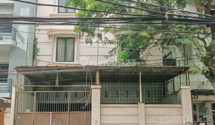  di Rumah 3 lantai. Jalan Kota Baru No. 24, Kelurahan Cideng, Kecamatan Gambir, Jakarta Pusat, Cideng 1