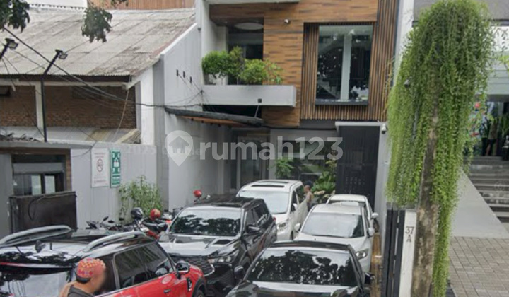 Selangkah Dari Senopati. Di Jl. Wijaya I, Petogogan, Kebayoran Baru, Kota Jakarta Selatan, Dki Jakarta, Indonesia, 12170, Wijaya 2