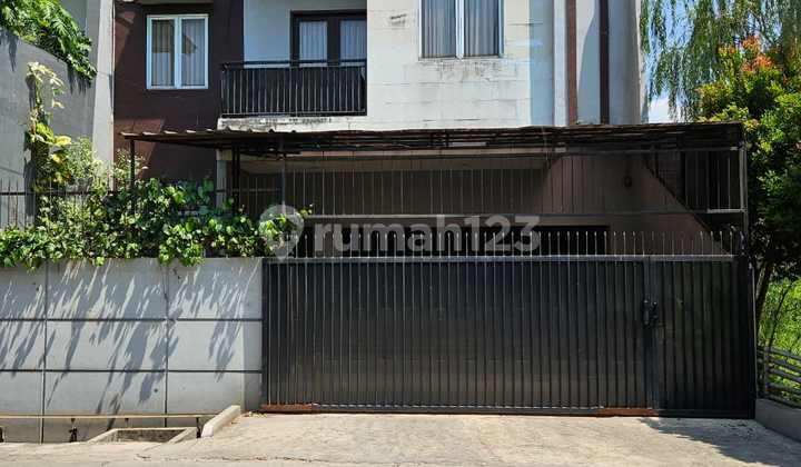 Rumah Bagus Minimalis di Jl. Strategi Iii No. 16, Joglo, Kembangan, Kota Jakarta Barat, Dki Jakarta, Indonesia, 11640, Joglo Rumah Bagus Minimalis di Jl. Strategi Iii No. 16, Joglo, Kembangan, Kota Jakarta Barat, Dki Jakarta, Indonesia, 11640, Joglo