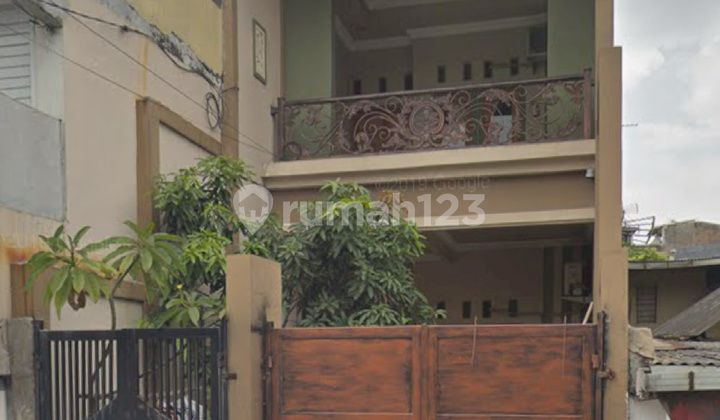 Rumah 900M Dari Jl. Letjen Suprapto Cempaka Putih. Jalan F Raya No. 47 Rt 014 / Rw 009 Kelurahan. Harapan Mulia Kecamatan. Kemayoran Kota. Jakarta Pusat