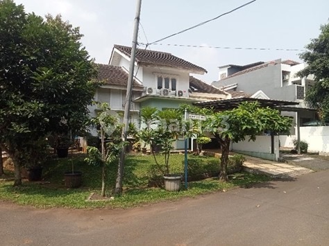 Di Cluster Taman Chrysant 1 Bsd City, Bsd City Cluster Taman Chrysant I, Rawabuntu, Serpong, Kota Tangerang Selatan, Banten, Indonesia, 15310, Bsd City 2