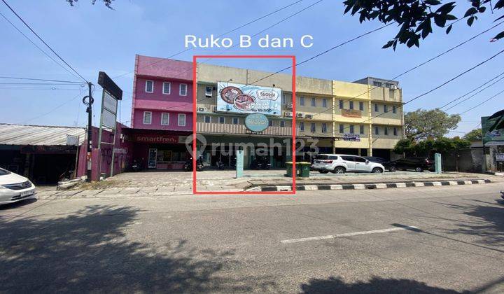  di Ruko Gandeng Bagus. Wilayah komersial aktif. Jl. Cinere Raya,  Kelurahan Cinere, Kecamatan Cinere, Kota Depok, Cinere 2