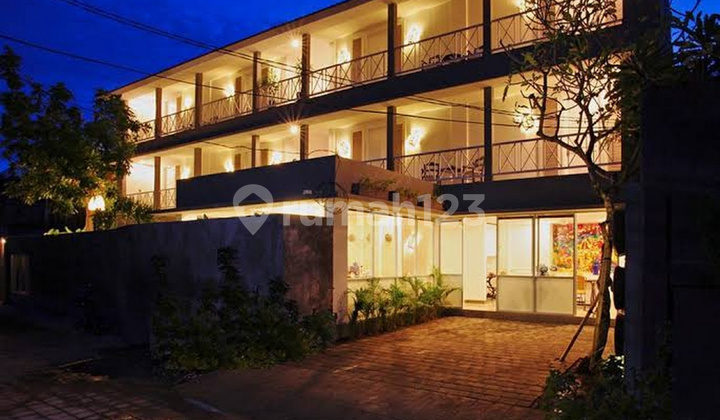 Villa Hotel Di Petitenget. Jalan Petitenget Gang Kuku Anyarkelurahan Kerobokan Kelod,kecamatan Kuta Utara, Kabupaten Badung, Propinsi Bali 2