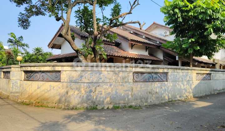 Rumah Hoek Dekat Pagi Sore Jeruk Purut Cipete. Jalan Puri Mutiara Iii Nomor 6, Kelurahan Cipete Selatan, Kecamatan Cilandak, Jakarta Selatan Rumah Hoek Dekat Pagi Sore Jeruk Purut Cipete. Jalan Puri Mutiara Iii Nomor 6, Kelurahan Cipete Selatan, Kecamatan Cilandak, Jakarta Selatan