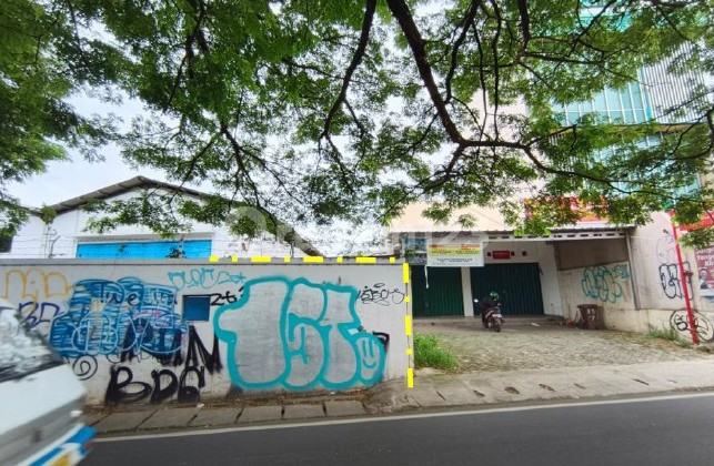 Hanya 500Meter Dari Jalan Raya Graha Bintaro. Gudang Warehouse Kantor Ruang Usaha. Jl. Raya Pondok Kacang No. 13, Kelurahan Pondok Kacang Timur, Kecamatan Pondok Aren, Kota Tangerang Selatan 2