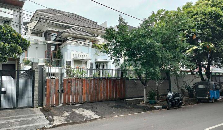  di Rumah Mewah di JL. DR SEMERU I NO. 36, KEL. GROGOL, KEC. GROGOL, KOTA JAKARTA BARAT, Grogol 1