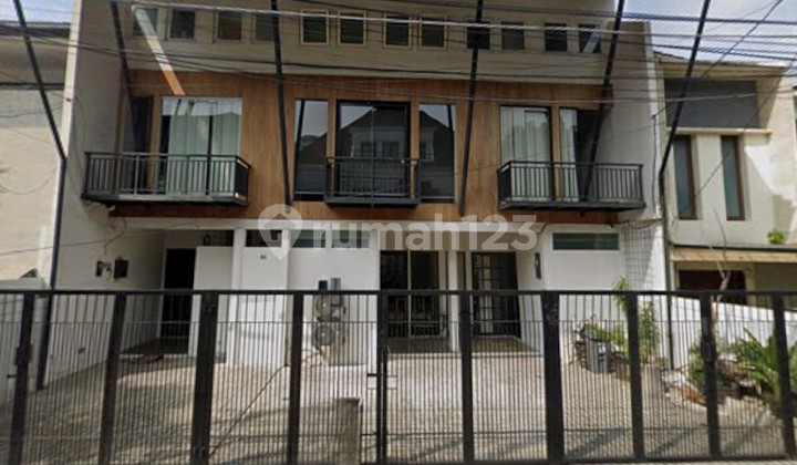 3 Menit ke Cilandak Town Square. Cocok Buat Hunian Kantor Kos. di Jl. Zamrud Ii Blok B, Cilandak Barat, Cilandak, Kota Jakarta Selatan, Dki Jakarta, Indonesia, 12430, Cilandak