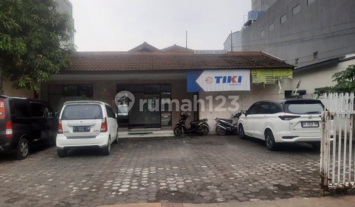 Only 150 meters from Matraman Raya. Suitable for Office. Hotel. Business Space. Active Commercial Area. Located at Jl. Slamet Riyadi, Kebon Manggis, Matraman, East Jakarta City, DKI Jakarta, Indonesia, 13150, Matraman. 1
