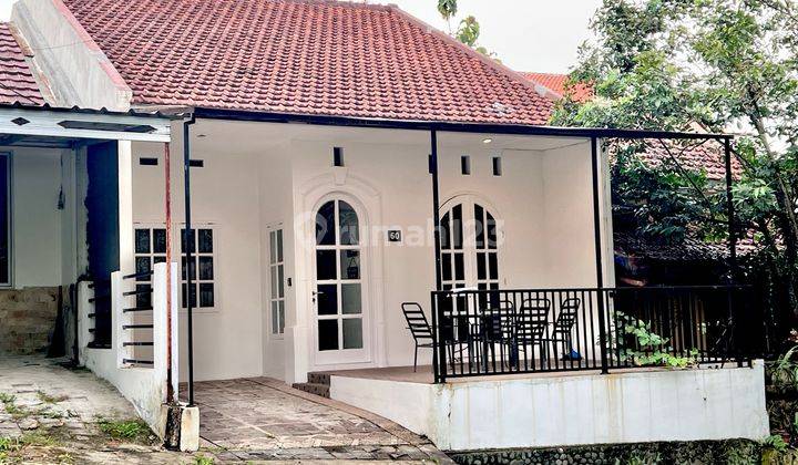 Rumah Bagus Furnished SHM di Jalan Taman Legian Raya, Bogor 1