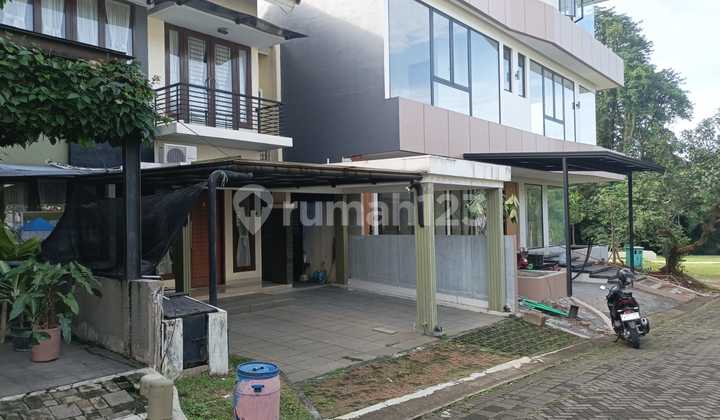 Delatinos House Near Toll Road and Station. at Block L5 No. 9 De Latinos Bsd City Cluster Caribbean Island, Jl. De Latinos, Ciater, Serpong, South Tangerang City, Banten, Indonesia, 15310, Bsd Delatinos 2