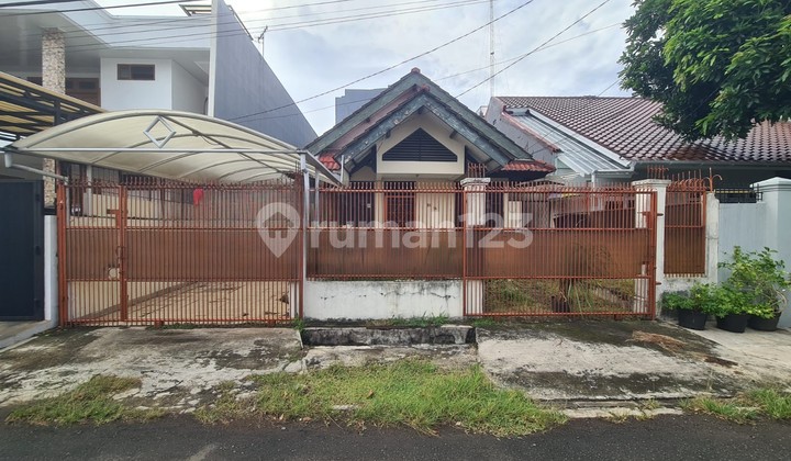 Hanya 4 Menit Dari Pasar Modern BSD City. di Sektor 1 - 3 Perumahan Griya Loka BSD City, Perumahan Griya Loka BSD City Sektor 1-3, Jl. Palm Sulur Iii Blok Bk No.17, Rawa Buntu, Serpong, Kota Tangerang Selatan, Banten, Indonesia, 15318, BSD City