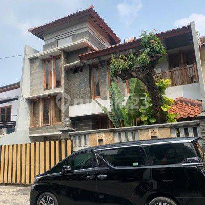  di BELI PASTI UNTUNG. RUMAH BAGUS DI WILAYAH KOMERSIAL AKTIF. JL. CIBITUNG I NO 6 BLOK Q.IV NO.30 KELURAHAN PETOGONGAN, KECAMATAN KEBAYORAN BARU, KOTA ADMINISTRASI JAKARTA SELATAN, Senopati 2