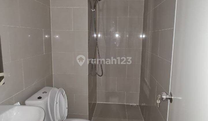 Apartment Podomoro Tower Lexington Lantai 18 2