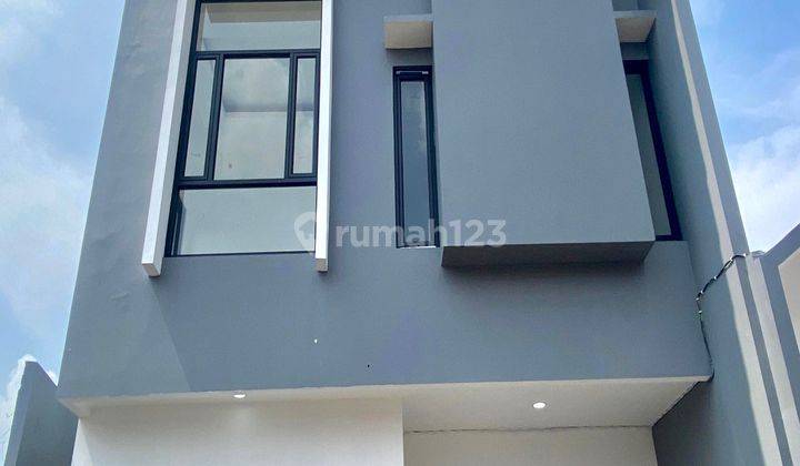 Rumah 2 Lantai Di Belakang Mall Tsm Cibubur Harga 800jtan  1