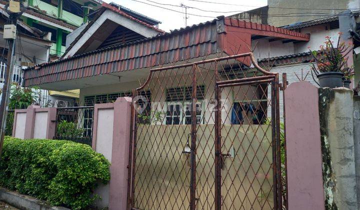 Rumah SHM Strategis di Krekot Bunder, Sawah Besar, Jakarta Pusat 1