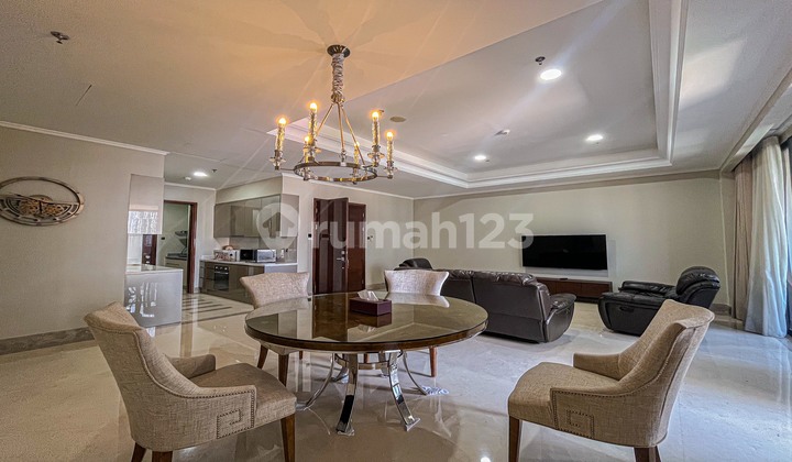  Apartemen District 8 Senopati 4 Bed Room Newly Renovated 2