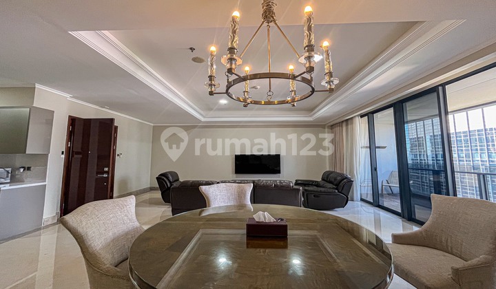 District 8 Senopati Apartment 4 Bedroom Newly Renovated