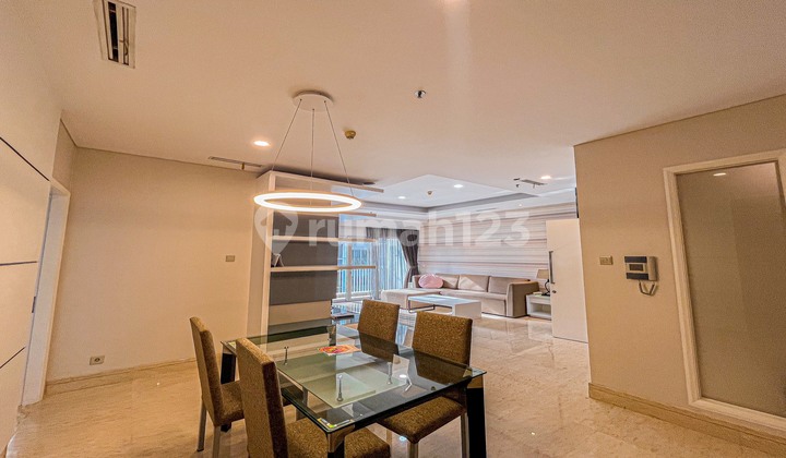  Modern Apartemen Capital Residences 3 BedroomFurnished 2