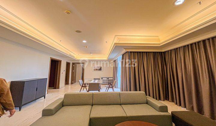  Apartemen Botanica 2 Kamar Tidur Furnished 1