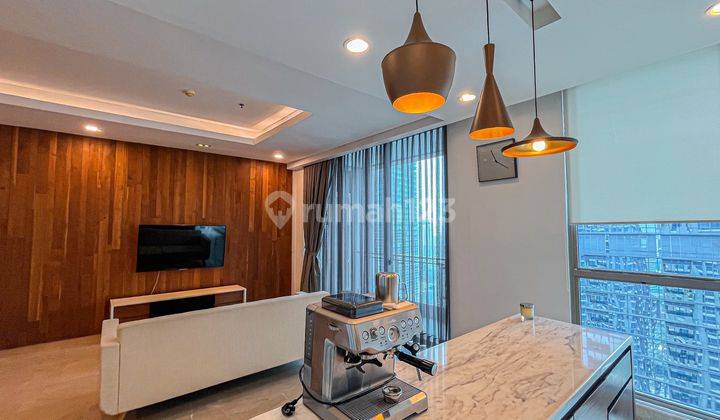 Modern  Apartemen Residence 8 @Senopati 3bedroom 1