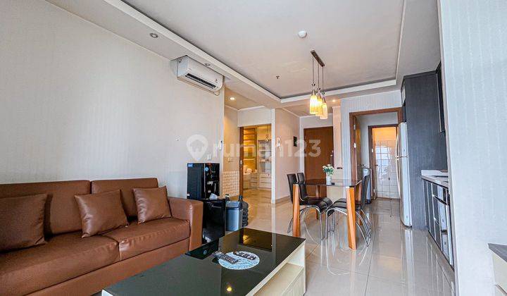  Apartemen Sahid Sudirman Residence 2 Kamar Tidur Furnished 2