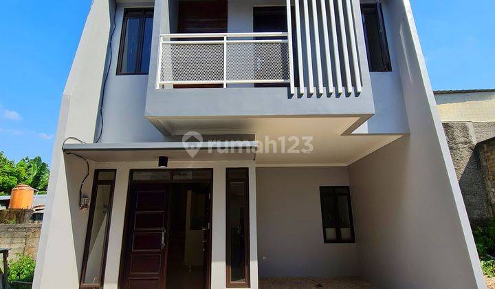 Rumah Scandinavian Dalam Cluster Jagakarsa Jakarta Selatan 1