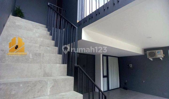 Rumah Furnish Dalam Towenhouse Akses 2 Mobil Dekat Cilandak 2