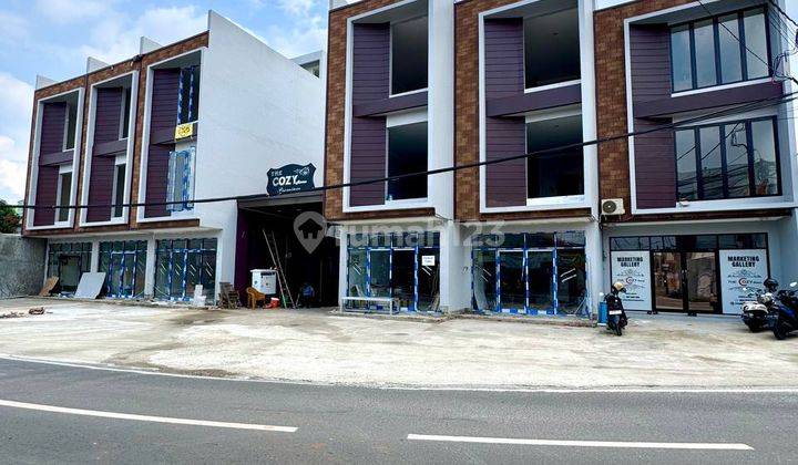 Dijual Ruko 3 Lantai Ada Rooftop Pinggir Jalan Utama 1
