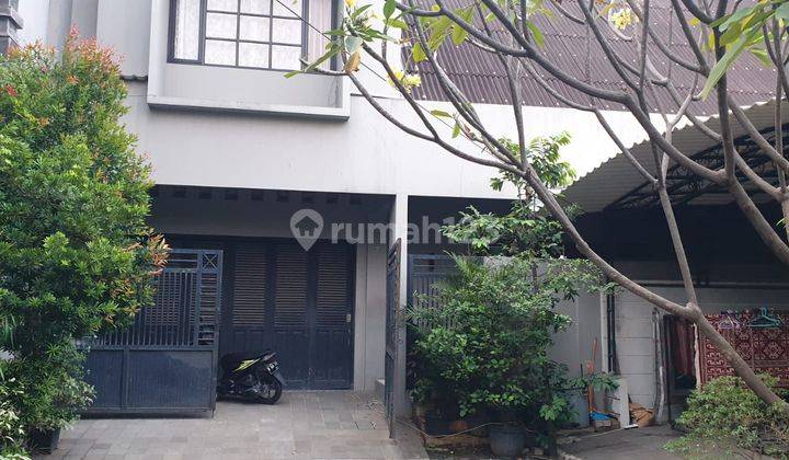 Di Jual Rumah di Taman Royal Tangerang kota  1