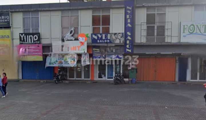 Dijual Segera Ruko 2.5 Lantai Siap Huni di Azores Banjar Wijaya.