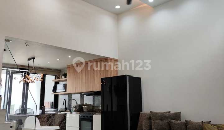 Dijual Rumah Bagus Pinewood Cluster Malberry Banjar Wijaya 2