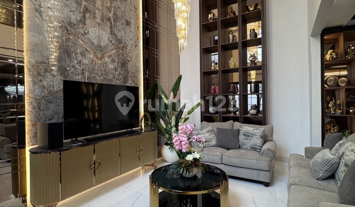 Dijual Rumah Bangunan Mandiri American Classic Dijual Rumah Bangunan Mandiri American Classic