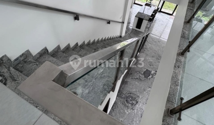 Dijual Rumah De Park De Naara Bsd - Tangerang 2