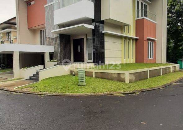 Rumah Bagus Di The Green Bsd Tangerang  1