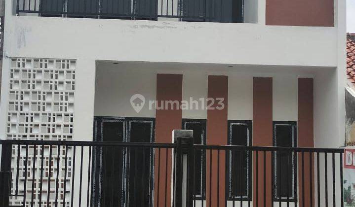 Rumah  2 lantai siap Huni di Komplek deplu  1