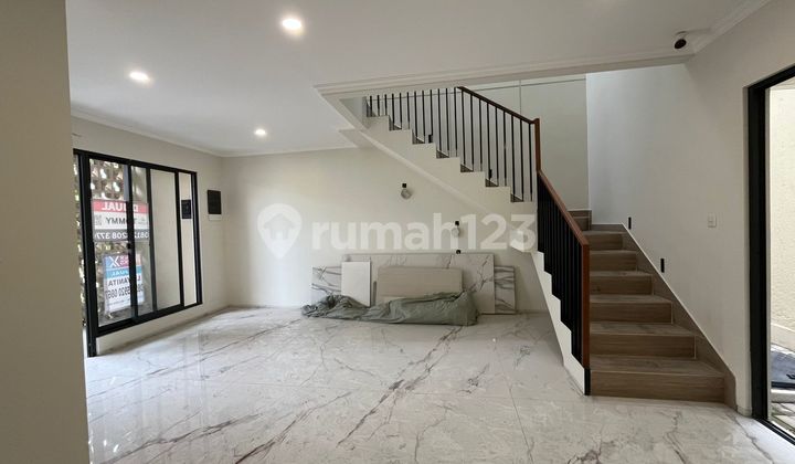 Brand New 3-Bedroom House with Art Room in Carson Cluster, Gading Serpong