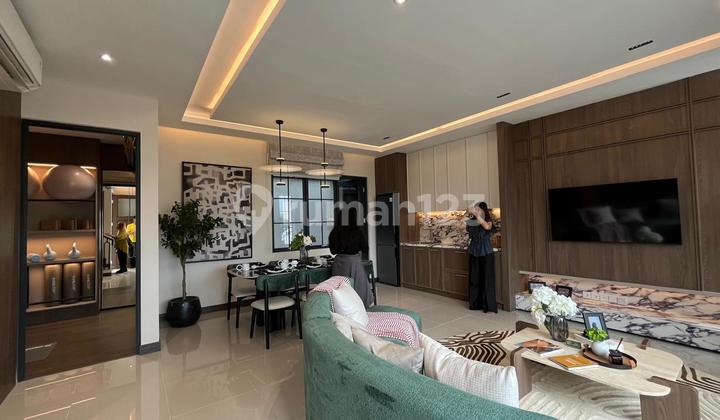 European Classic House 4 Bedrooms Spacious Layout Main Bedroom Ensuite Bathroom