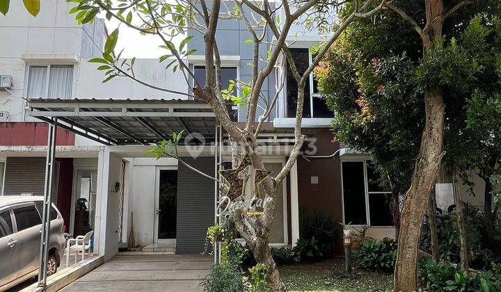 Rumah Full Furnished Siap Huni di Icon BSD Halaman Belakang Luas 2