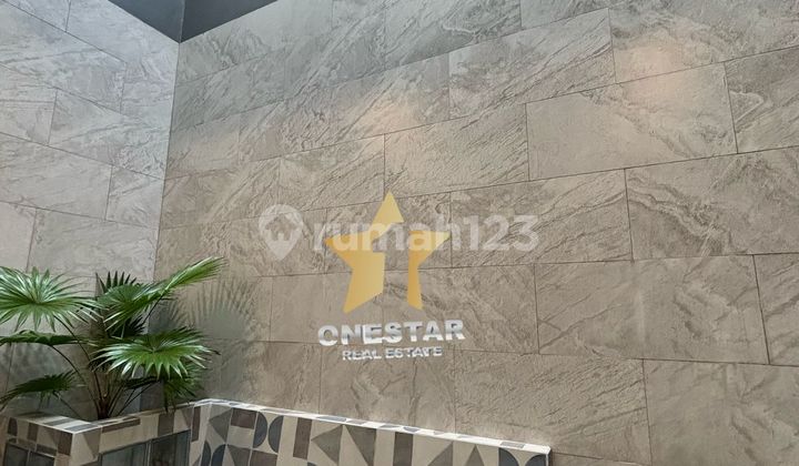 Rare House with 2 Rooms on the 1st Floor, Separate Kitchen, Area 180. 2