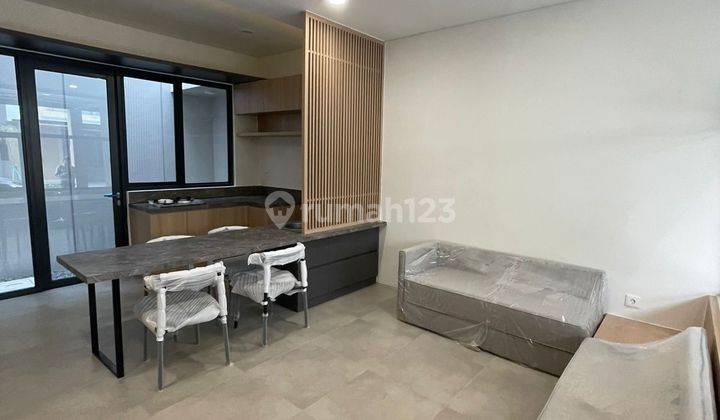 Rumah 3 Kamar Full Furnished Termurah Lokasi Seberang Mal Bsd 2