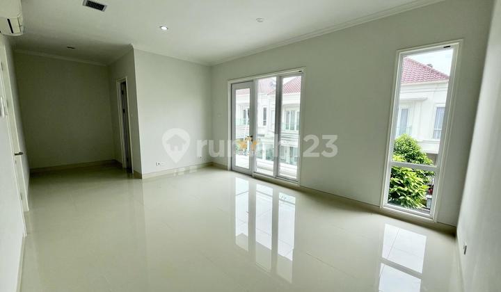 Rumah Brand New Uda Renov Dapur Pindah Ke Belakang, Ada Kt Bawah, Kamar Mandi Tidak Turun Tangga, Kamar Lt.2 Gede2 Rumah Brand New Uda Renov Dapur Pindah Ke Belakang, Ada Kt Bawah, Kamar Mandi Tidak Turun Tangga, Kamar Lt.2 Gede2