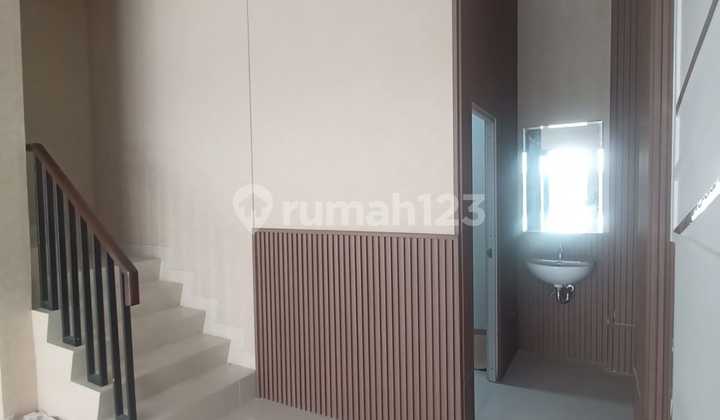 Ruko Baru 3 Lantai Di The Loop Bsd Dekat Ke Gading Serpong Juga Ruko Baru 3 Lantai Di The Loop Bsd Dekat Ke Gading Serpong Juga