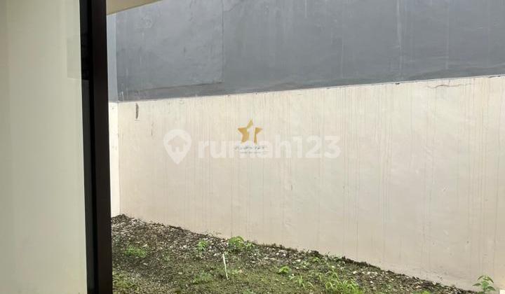 Rumah 3Kt Ac, Gordyn, Kanopi Ada Halaman Blkg Posisi Depan Taman 2