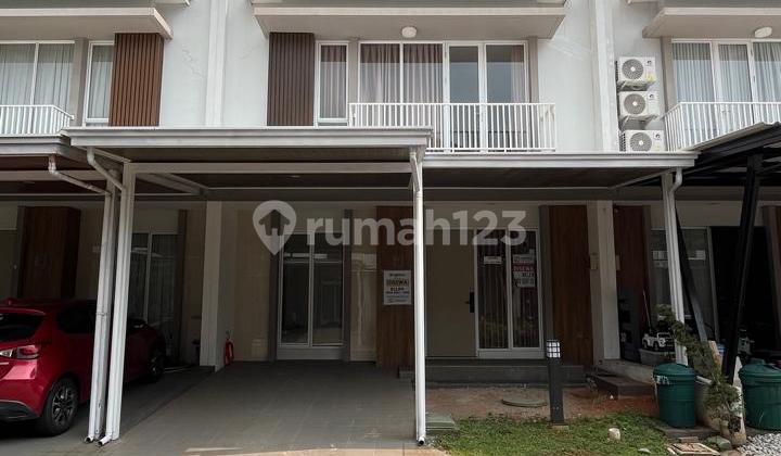 House with AC, Water Heater, Canopy at the Border of GS & BSD Near Aniva. House with AC, Water Heater, Canopy at the Border of GS & BSD Near Aniva.