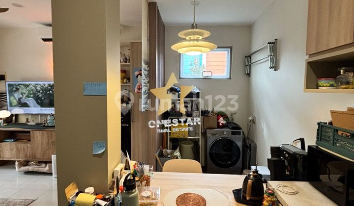 Hook House L5 with 2 Car Parking, Inside is Very Homey, Already Renovated 2