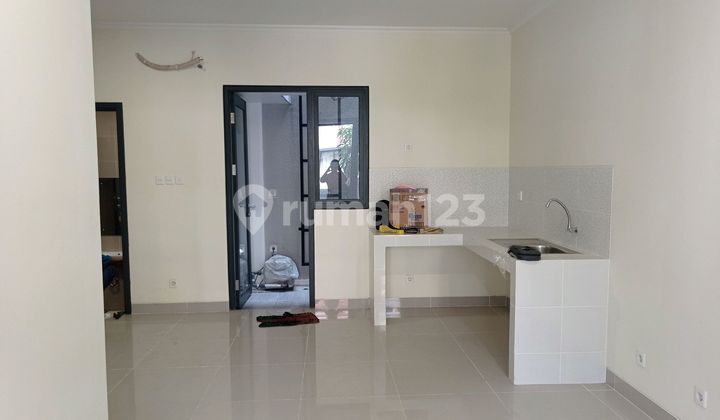 Rumah 3 Kamar Ada Ac, Kanopi di Cluster Baroni Gading Serpong 2